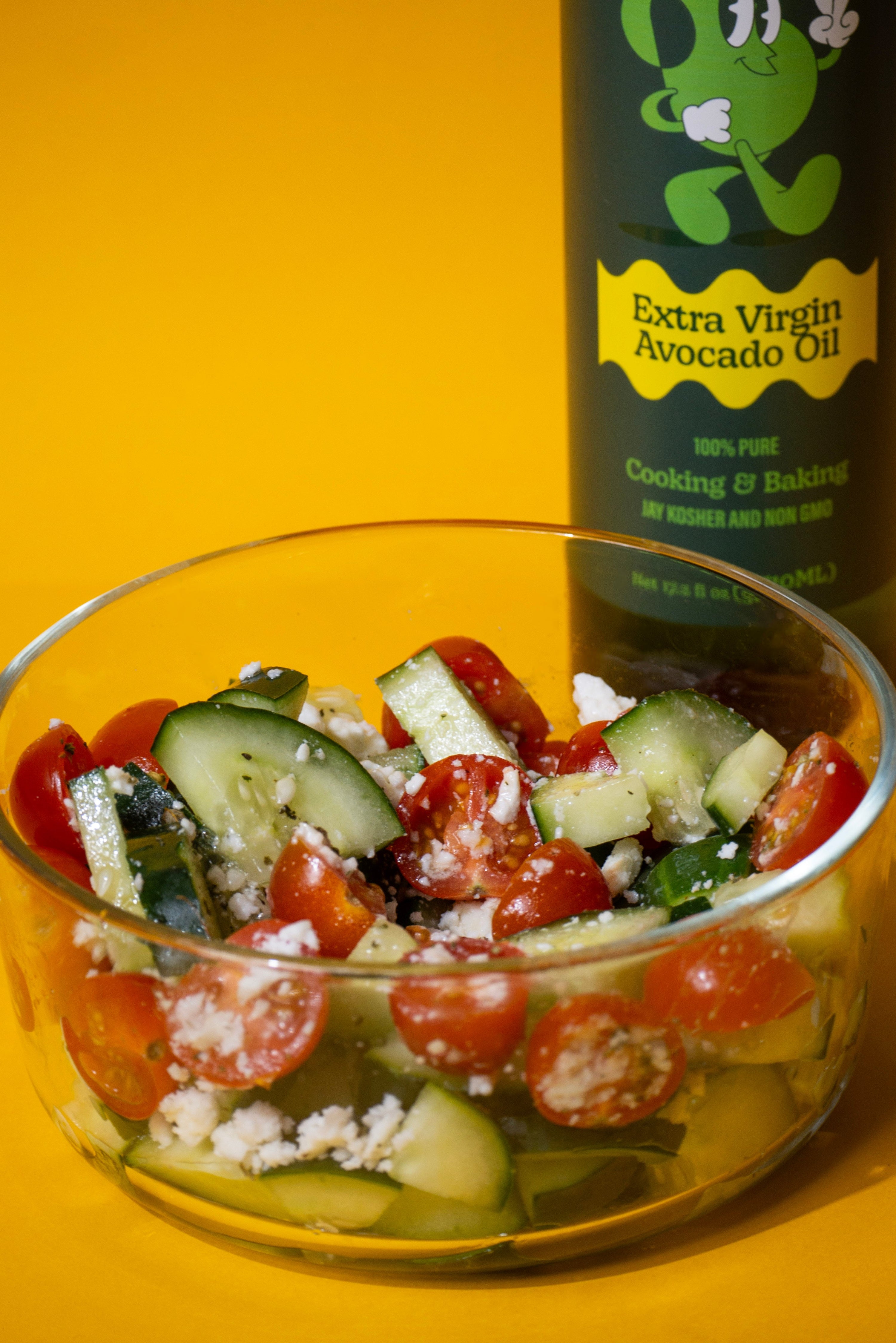 Easy and Fast Mediterranean Salad Bowl with HASSY Avocado Oil